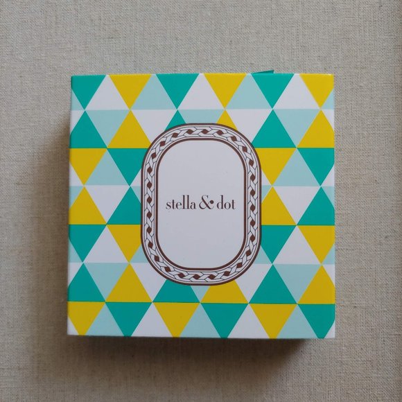 NWT Stella & Dot Wave Hoops - Picture 3 of 4